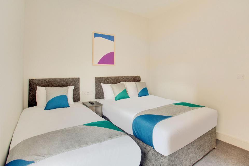 Civic Hotel Hounslow Quarto foto
